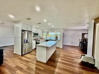 8940 NW 7th Ct, Pembroke Pines, FL 33024