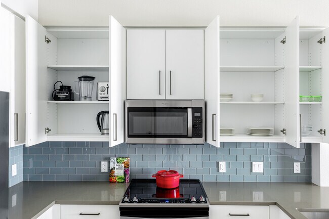 441 El Camino Real unit FL2-ID2130, San Carlos, CA 94070 - photo 7