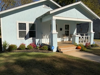 276 W Pine Ave, Bastrop, LA 71220