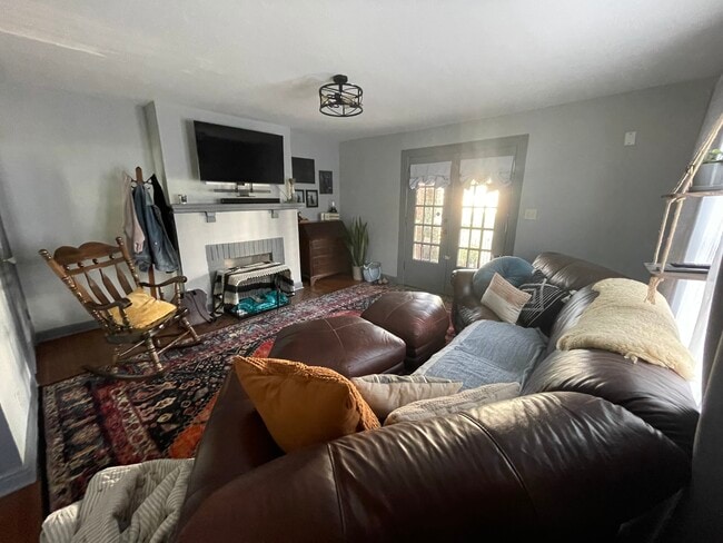 3710 Ruskin Place unit Private Room, Indianapolis, IN 46205 - photo 7