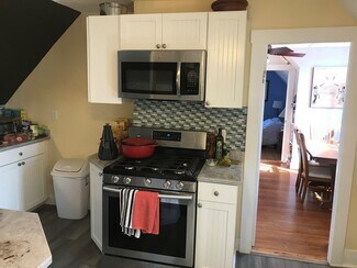 12 Hancock St, Somerville, MA 02144