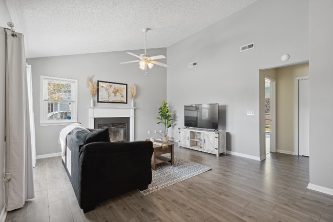 6707 Low Bush Ct, Wilmington, NC 28405 - photo 5