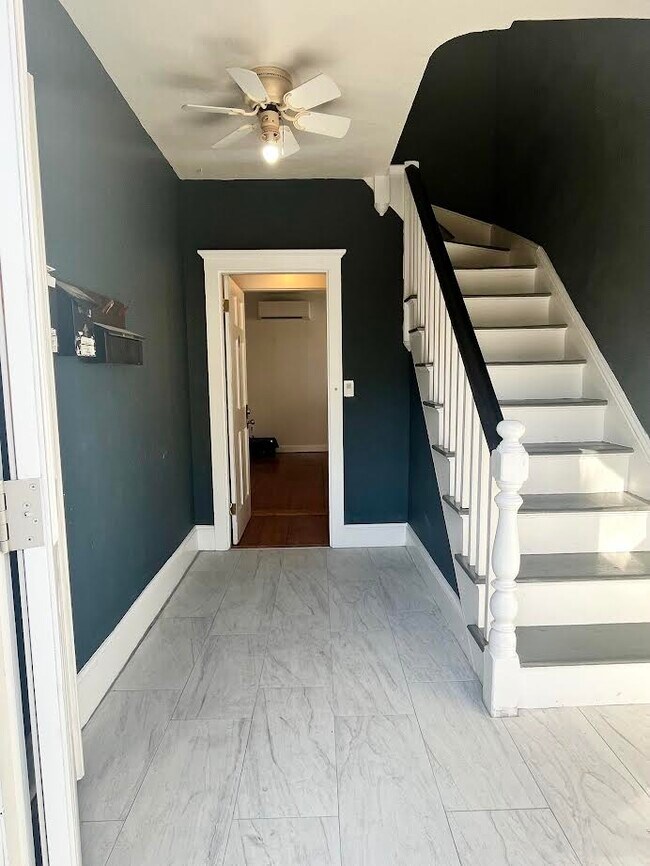 Elegant front entry