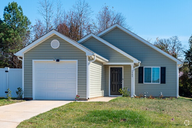 Newer construction single car garage homes are popping up around Northwoods-Old Carver.