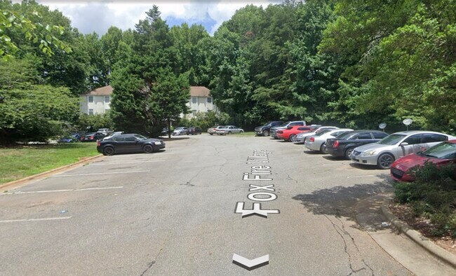 2326 W Vandalia Rd unit F, Greensboro, NC 27407 - photo 2