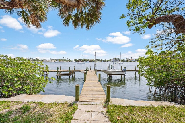 11560 Dragon Point Dr unit ID1228351P, Merritt Island, FL 32952 - photo 2