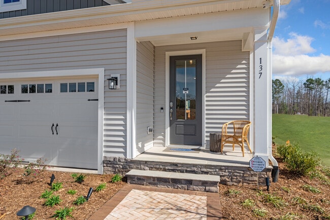 27 Davinhall Dr unit 36501172, Fuquay-Varina, NC 27596 - photo 3