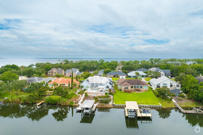 Lake front homes with private docks can be found in the area.