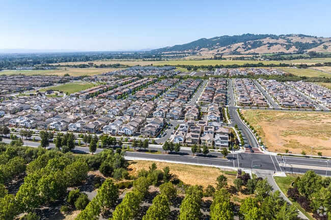 The Rohnert Park Neighborhood homes have a beautiful backdrop of the rolling hills in this area.