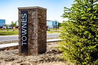 402 Elite St, Westfield, IN 46074