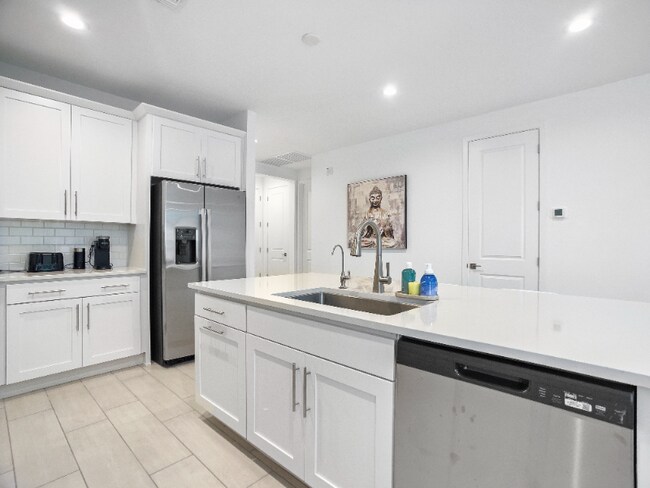 11343 S 50th Ave, Phoenix, AZ 85339 - photo 7