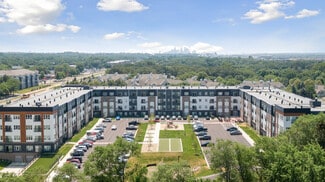 6530 University Ave NE, Fridley, MN 55432