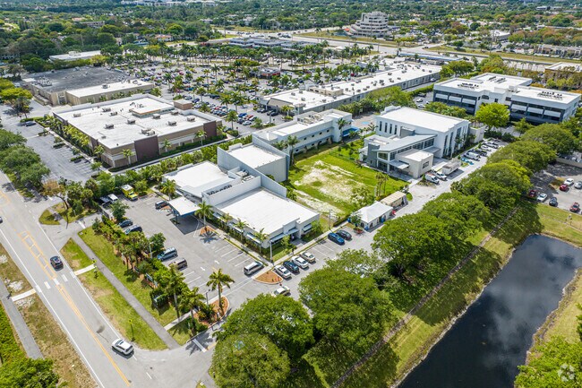Yeshiva Tiferes Torah Of Boca Raton celebrates academic excellence with top grades.