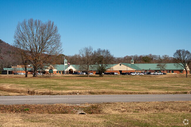 Students are taught a challenging curriculum at Jasper Elementary School.