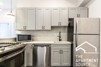 2031 W 23rd St Unit 2, Chicago, IL 60608