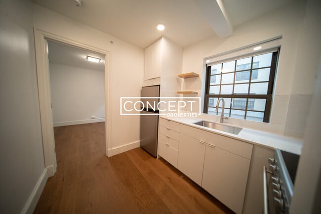 1208 Massachusetts Ave unit 10-2, Cambridge, MA 02138 - photo 2