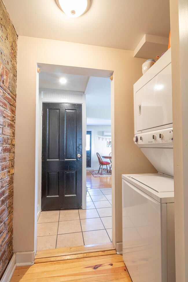 2902 E Clay St unit 1, Richmond, VA 23223 - photo 4