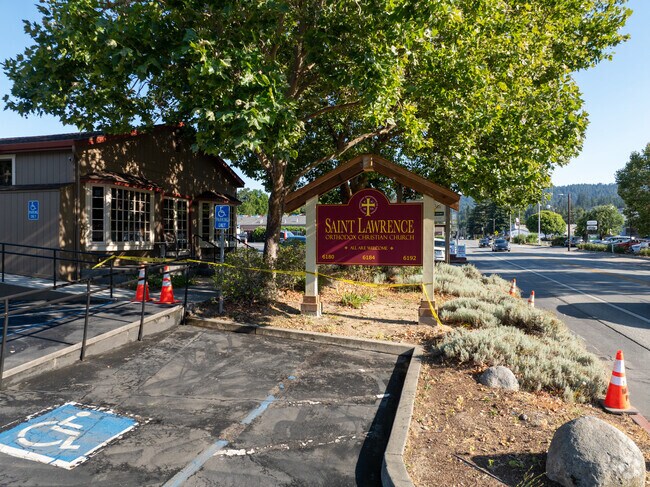 Discover exceptional education at St. Lawrence Academy in Felton.