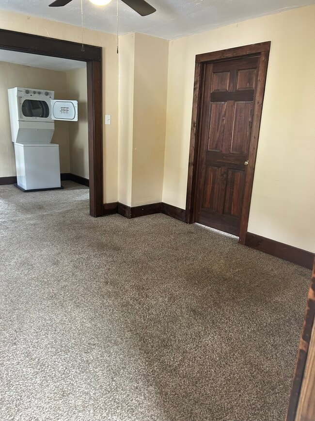 669 Price St unit Taylor street, Morgantown, WV 26505 - photo 6