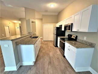 6830 Merganser Dr, Orlando, FL 32810