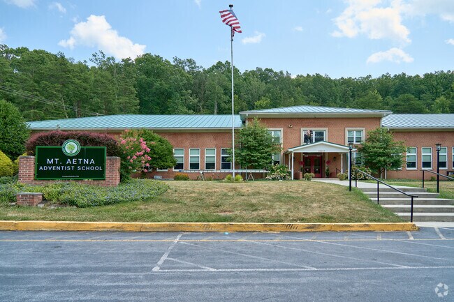 Mt. Aetna Adventist School serves the students of Washington County, Maryland.