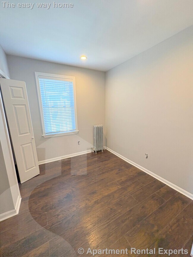 196 Sherman St unit 3, Cambridge, MA 02140 - photo 4