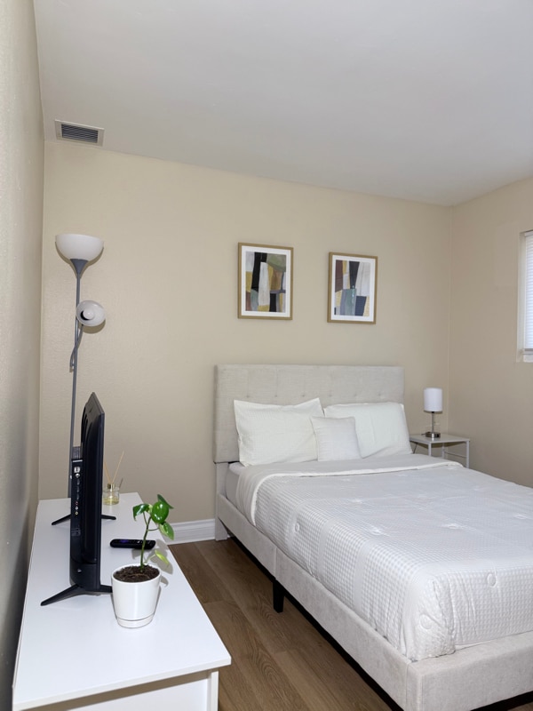 9645 St George St, Spring Valley, CA 91977