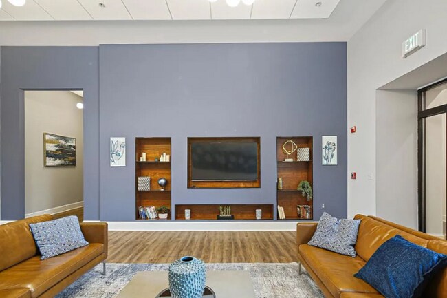 301 W Franklin St unit 502, Baltimore, MD 21201 - photo 4