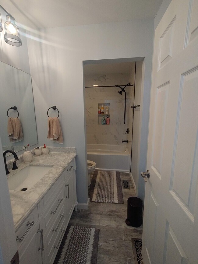 7716 Flynnway Dr, Columbus, OH 43085 - photo 6