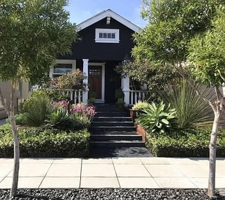 1076 61st St, Oakland, CA 94608