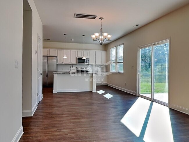 14114 Millers Creek Ln, Charlotte, NC 28278 - photo 7