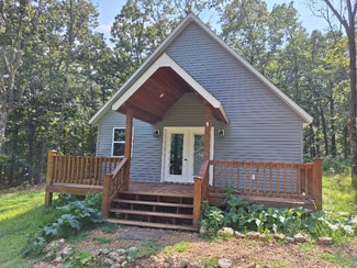 434 Big Creek Rd, Hardy, AR 72542