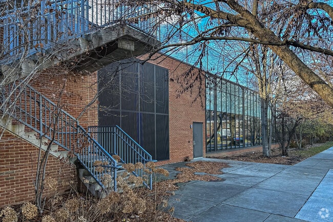 Stairs for rooftop athletic fields at Sheridan School