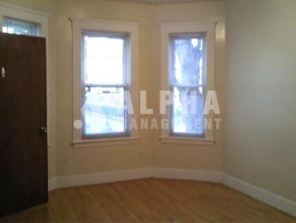 59 Linden St unit 2, Allston, MA 02134 - photo 3