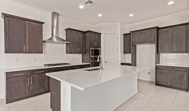 21714 E Saddle Way, Queen Creek, AZ 85142 - photo 4