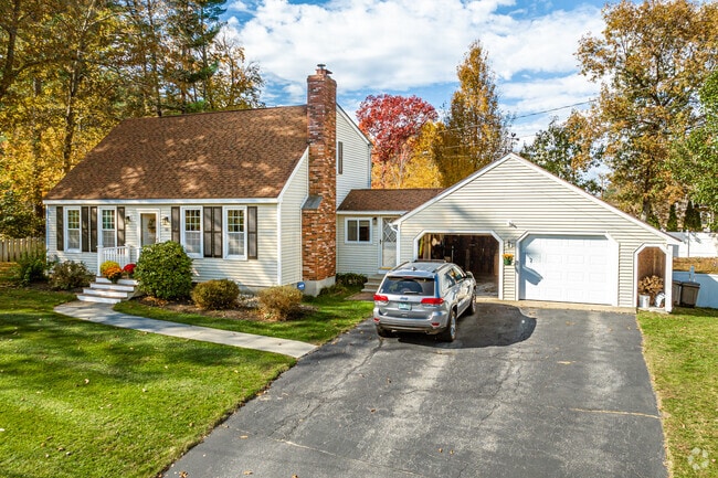 Homes with attached garages can be found in Crystal Lake.