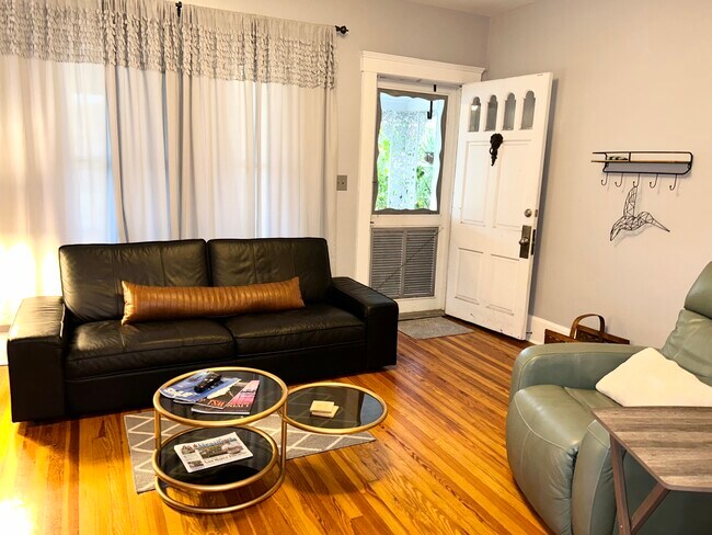 1039 Riviera St unit Riviera, Jacksonville, FL 32207 - photo 4