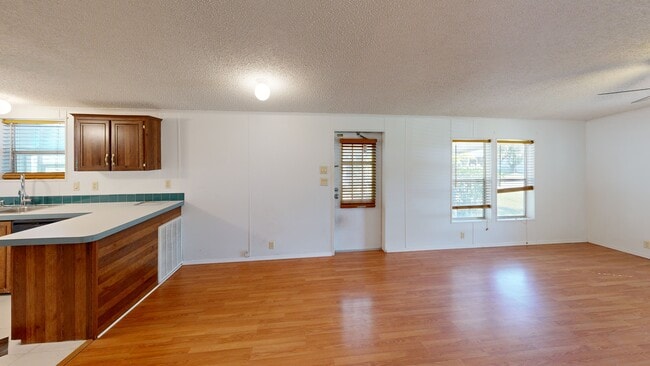 3146 Keuka Loop, Lakeland, FL 33810 - photo 2