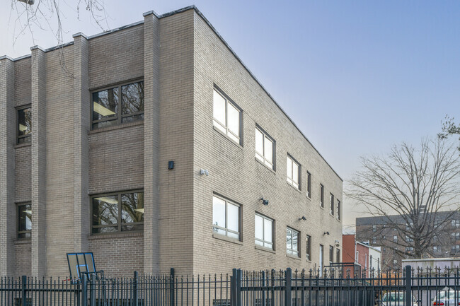 Yeshivat Ohr Haiim has a good staff and and an amazing environment for children.