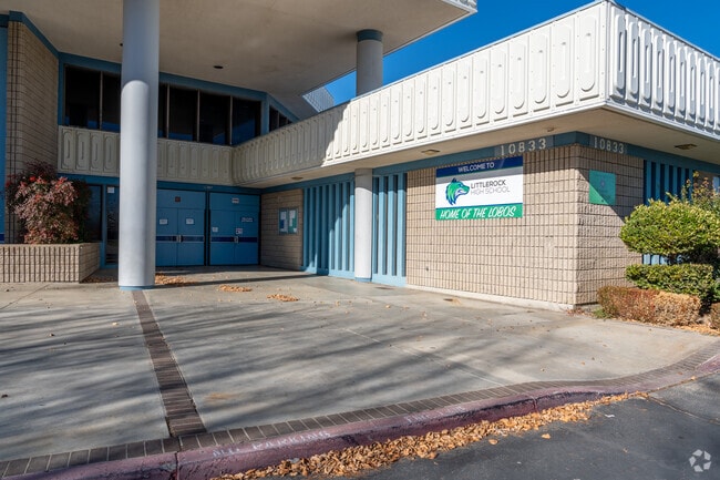 Littlerock High School is 1 of 13 high schools in the Antelope Valley Union High.