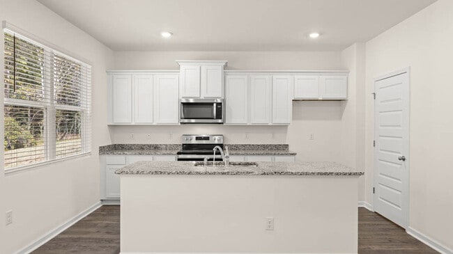 330 Friendship Oak Way, Hampton, GA 30228 - photo 4