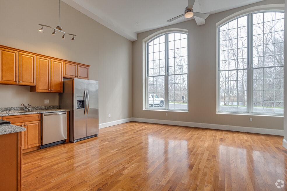 Ashworth Lofts, Fall River, MA 02724 - photo 1