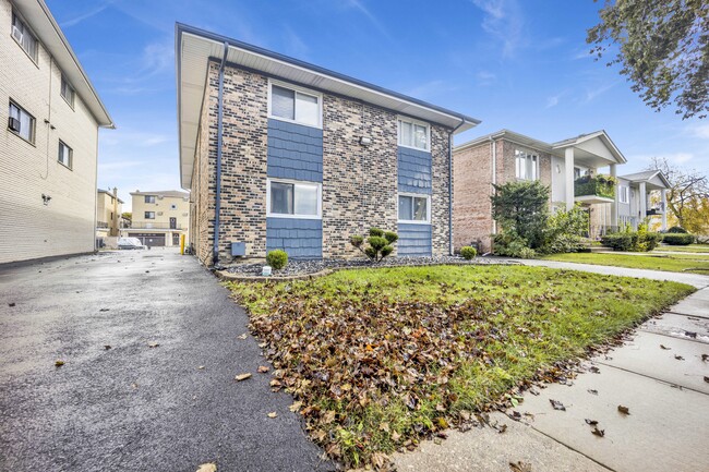 10339 Mcvicker Ave unit 2W, Chicago Ridge, IL 60415 - photo 3