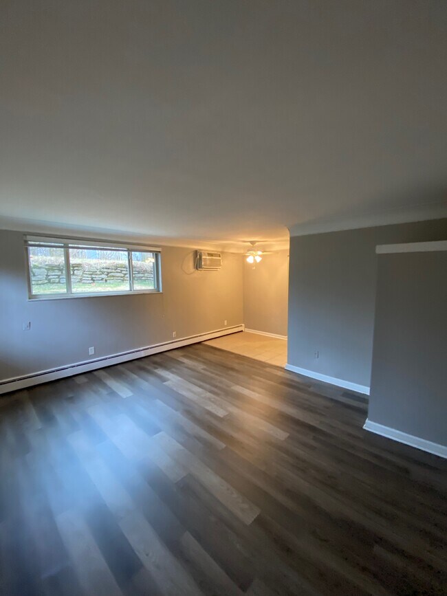 320 Hanna Ave unit C12, Loveland, OH 45140 - photo 3