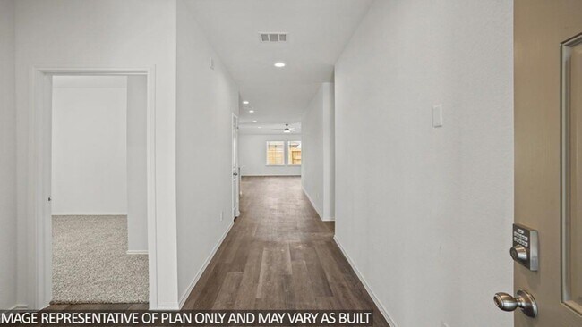 235 Bella Way unit 36200057, Pinehurst, TX 77362 - photo 4