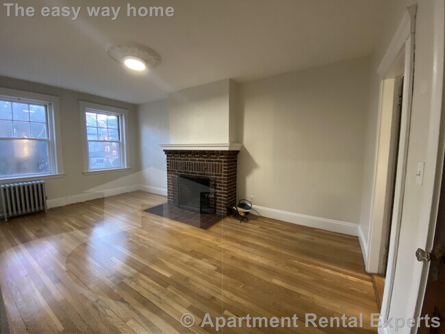 28 Langdon St unit 8, Cambridge, MA 02138 - photo 2