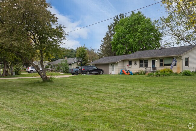 Close to the Flat River in Vergennes Township are older ranch-style homes.