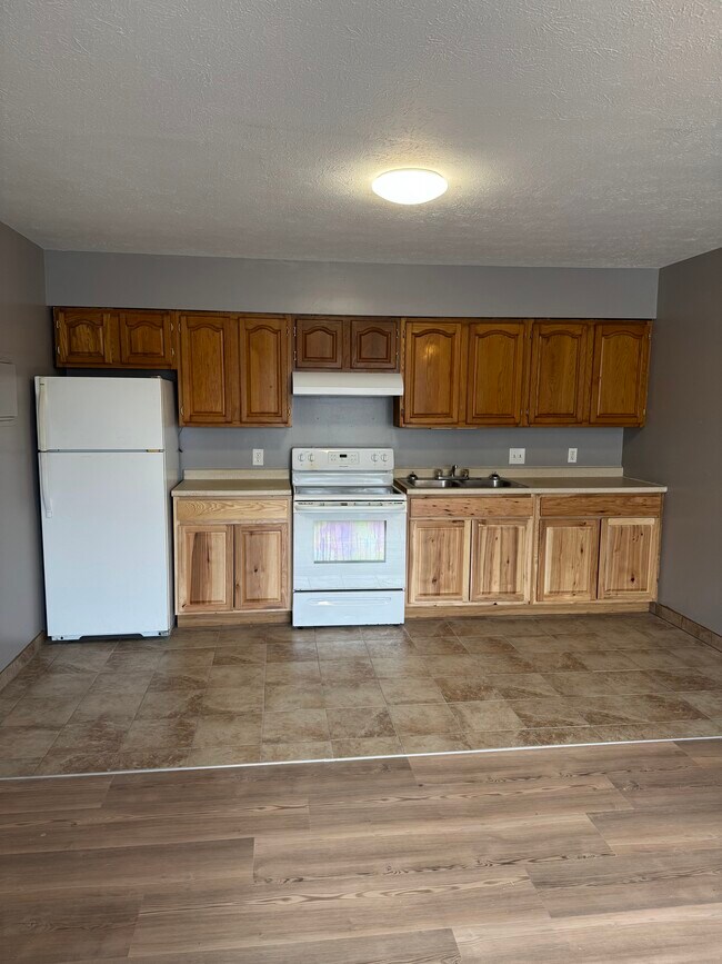 5084 North Rd unit 1, Canandaigua, NY 14424 - photo 5