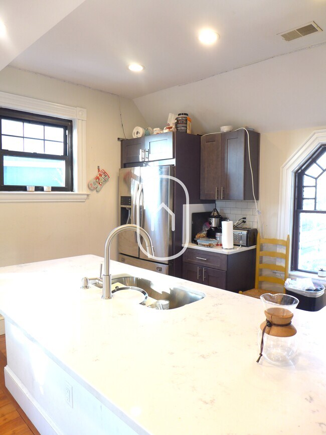 60 Beech Glen St, Roxbury, MA 02119 - photo 4