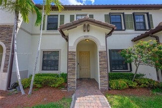 9275 W 34th Ct, Hialeah, FL 33018